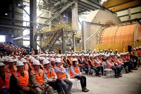 Asamblea en el interior de la mina Escondida, en Antofagasta