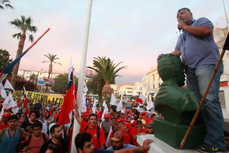 Los trabajadores esperan resolver conflicto