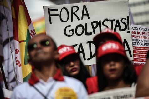 Se multiplican protestas contra Michel Temer