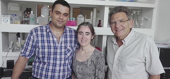 Francisco Urbano, Carlota González Inchauspe y Osvaldo Uchitel, el director del estudio.