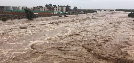 Habitantes de La Serena reportan un aumento considerable del Río Elqui