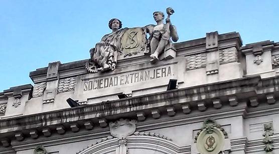 Antiguo edificio de la Sociedad Extranjera