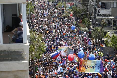 Orgullo Gay en movimiento en la capital israelí