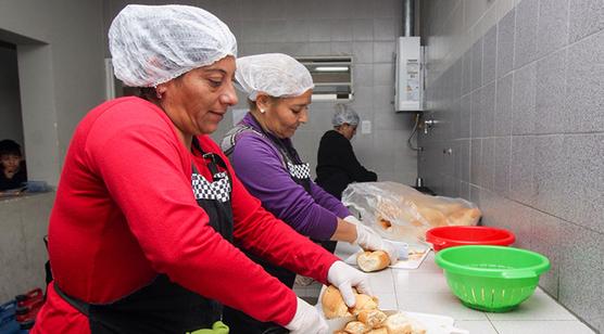 Un trabajo admirable el de las cocinaras