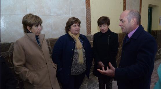 Lichtmajer junto a docentes