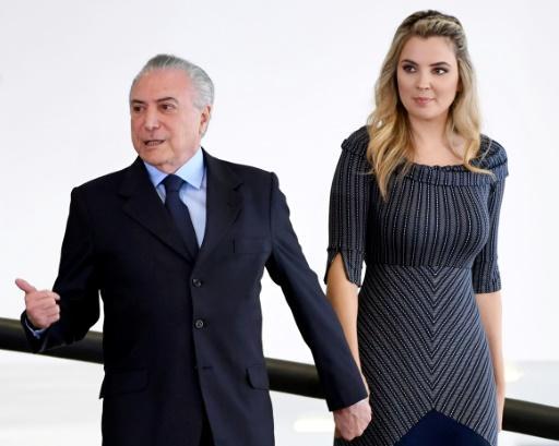 Temer acompañado por su esposa una semana en Beiging