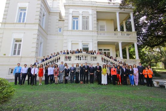 Docentes y autoridades de la Universidad privada no confesional