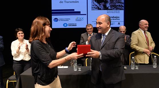 Manzur junto a María Celia Bravo