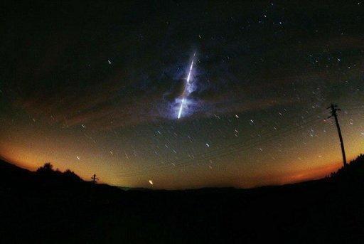  La Tierra era bombardeada por meteoritos a un ritmo de ocho a 11 veces superior al ritmo actual