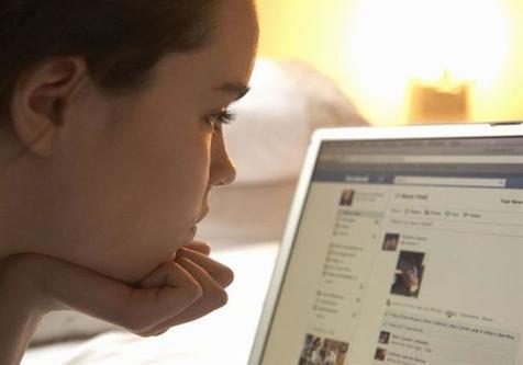 Las redes sociales en la mira de padres y psicólogos (foto: Ansa)