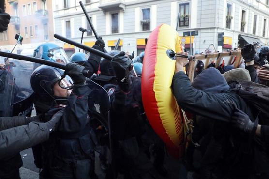 Reacción juvenil contra el fascismo