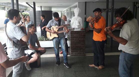 Músicos en el Centro de Salud