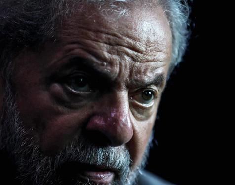 Lula preocupado