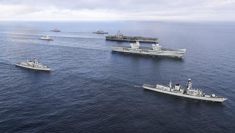 Movimientos de la armada estadounidense rumbo a Siria. Parece avecinarse una reacción militar (foto: ANSA)