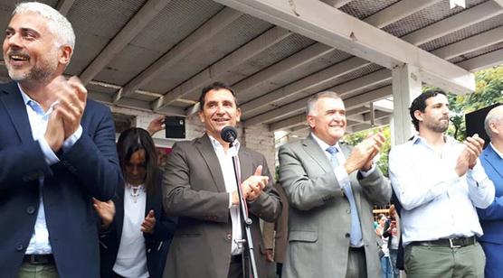 Jaldo y Yedlin en el lanzamiento del programa