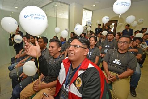 Jovenes que se incorporaron al programa de empleos