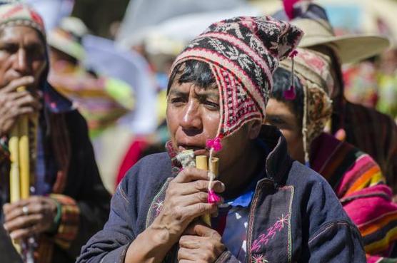 Es una danza que expresa la fuerza de los pueblos indígenas del norte de Potosí.