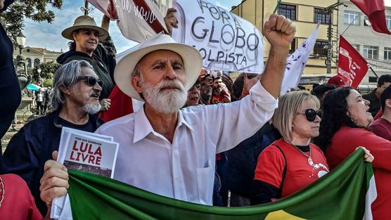 Ell acto de lanzamiento de la candidatura de Calamar