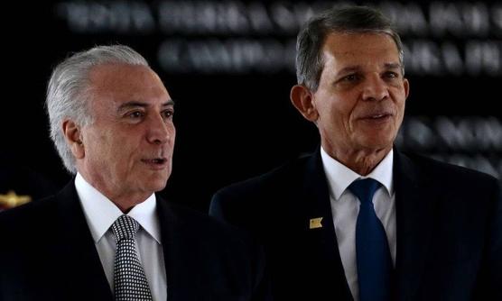 Temer y el general retirado Joaquim Silva e Luna