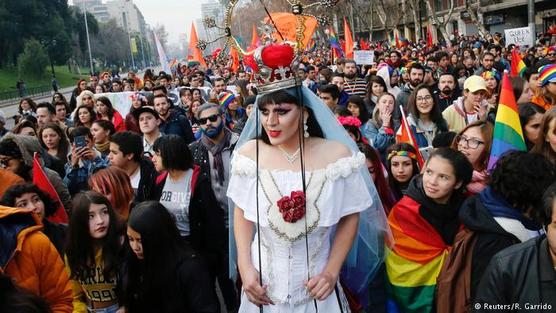 Movilización del Orgullo en Sanntiago, ayer