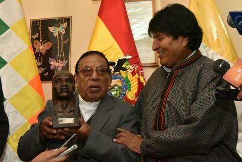 Evo Morales y Toribio Ticona.