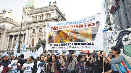 Hijos de genocidas