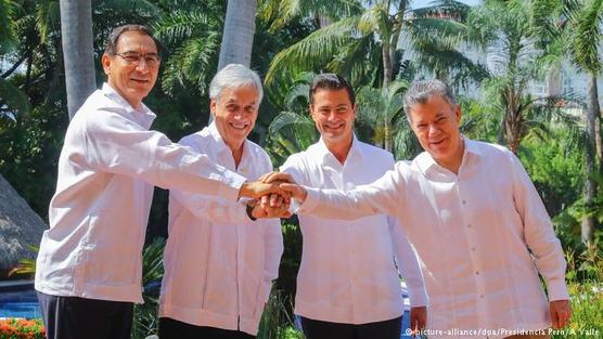 Los mandatarios en Puerto Vallarta