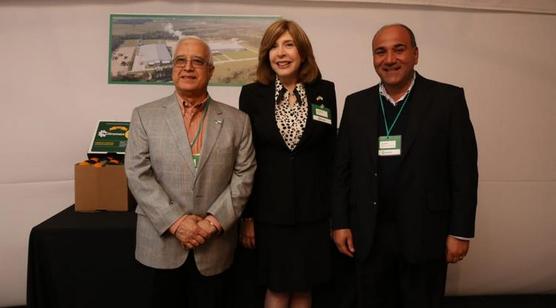 Manzur junto al embajador de EEUU