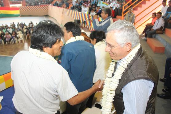 Evo Morales junto a , Eduardo Rodríguez Veltzé