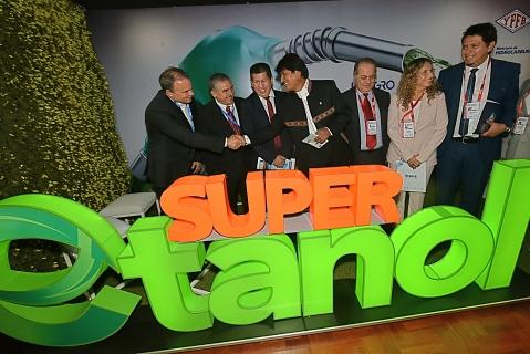 Morales en la apertura del Foro en Santa Cruz de la Sierra