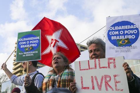 Los seguidores de Lula