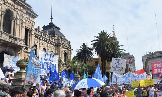 Habrá marchas en Tucumán