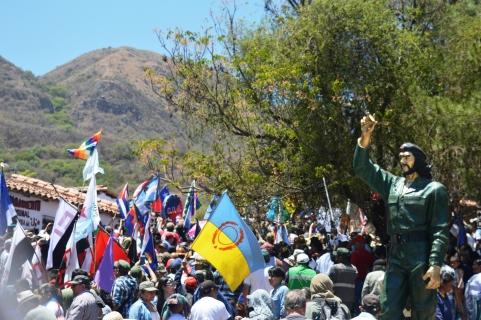 La estatua del Che en La Higuera