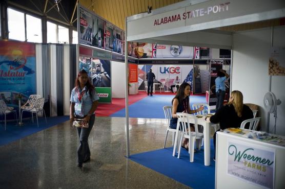 Stand de Alabama en La Habana