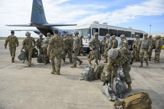 Militares trasladados a la frontera