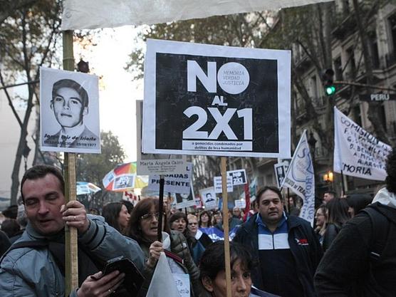 No al 2x1