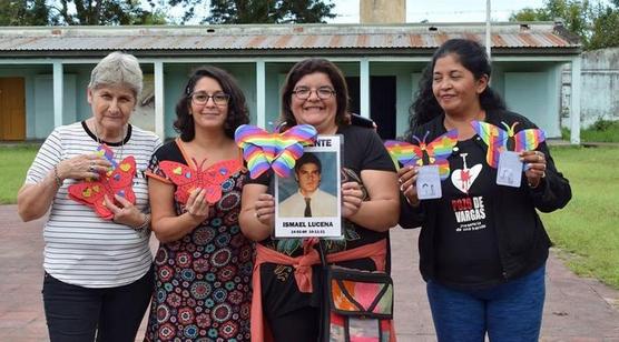 Campaña 30.000 mariposas por la memoria