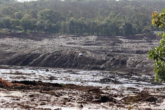 La represa inundó el lugar