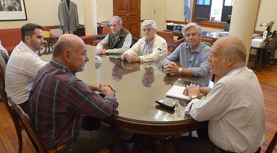 Reunión del gobierno con productores cañeros