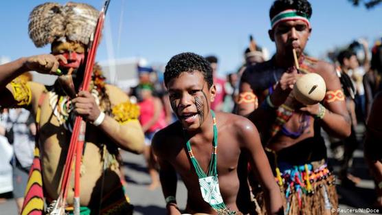 Pueblos originarios se movilizan en defensa de la Amazonia