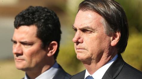 El ministro de Justicia, Sergio Moro, y el presidente Jair Bolsonaro (foto: Ansa)