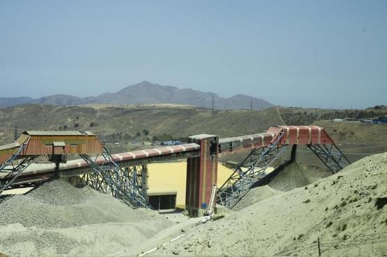 Con la minería no alcanza