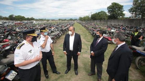 Manzur con vehículos secuestrados