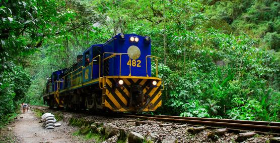 El tren que une Cuzco-Machu Picchu