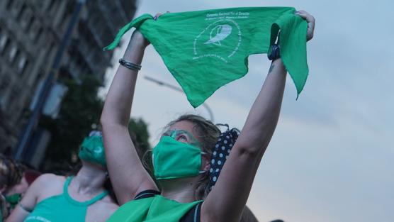 Pañuelos verdes al viento