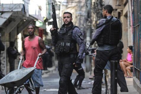 La brutal operación de la policía en la favela Jacarezhinho, en Río de Janeiro (foto: ANSA)