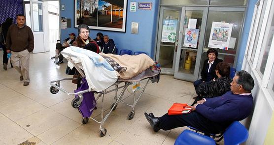 Hospitales chilenos colapsados