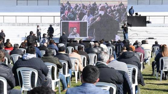 Manzur en el hipódromo