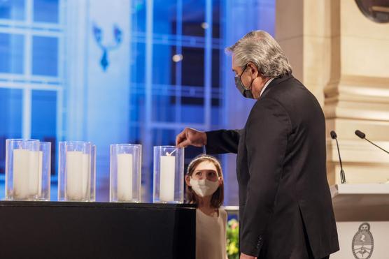 Fernández en el homenaje