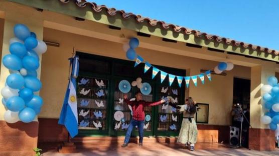 Niños y niñas del Hogar Eva Perón, celebraron ayer el Día de la Independencia